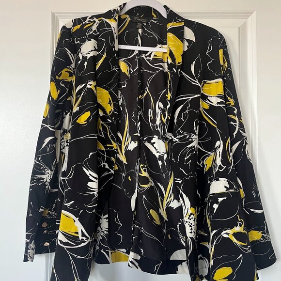 Thalia Sodi Print Polyester Wrap/Cape Sz S - Picture 2 of 5
